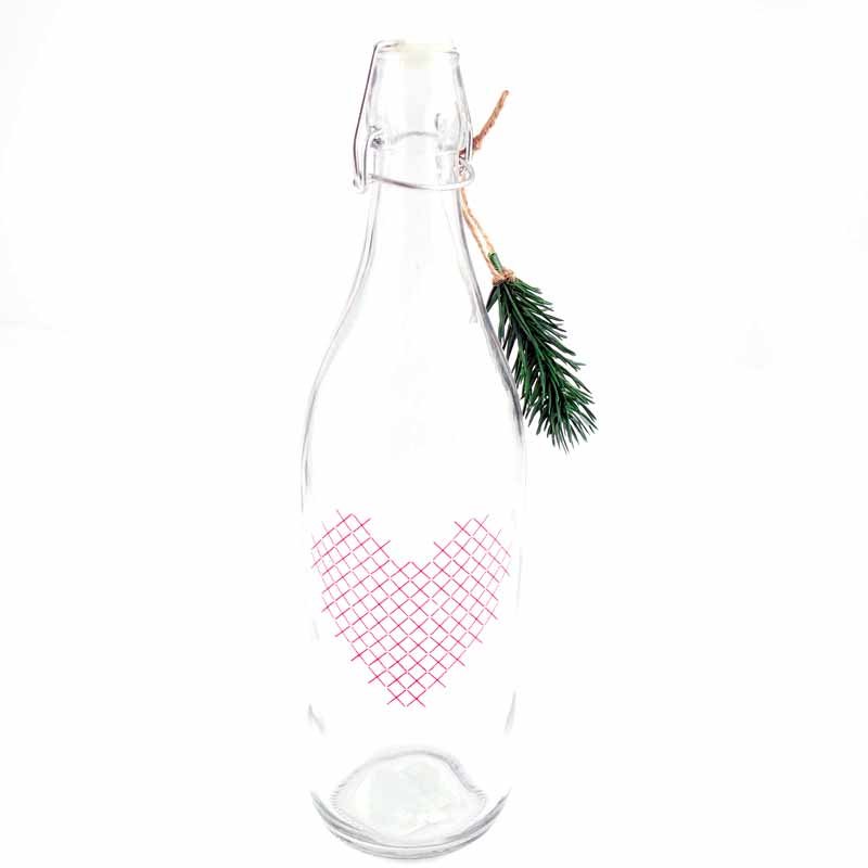 Flasche mit Herz im Stickdesign 32